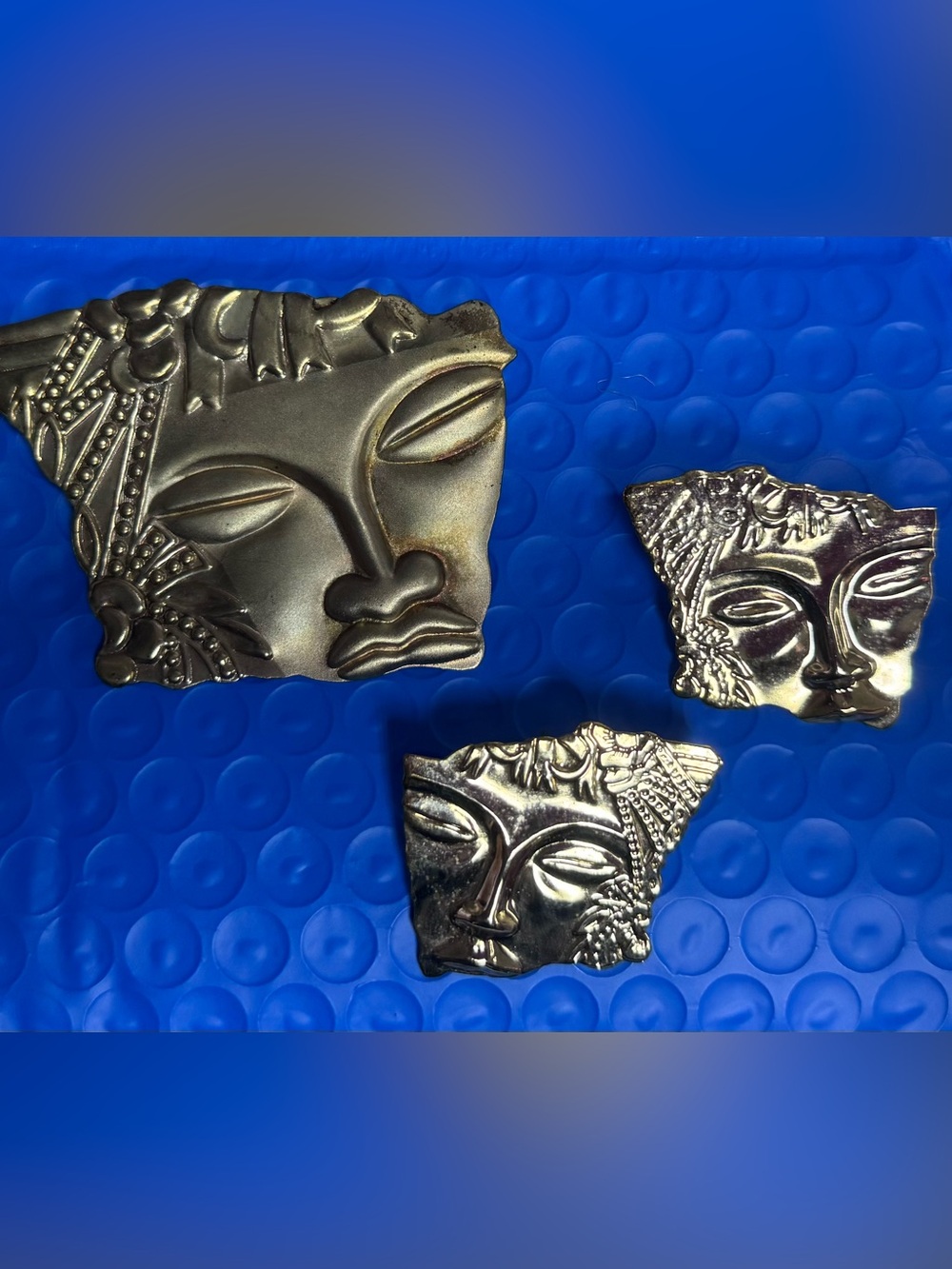 Vtg. JJ JONETTE BROOCHE & Earrings Set